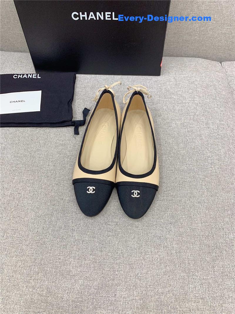 CC vintage flat shoes