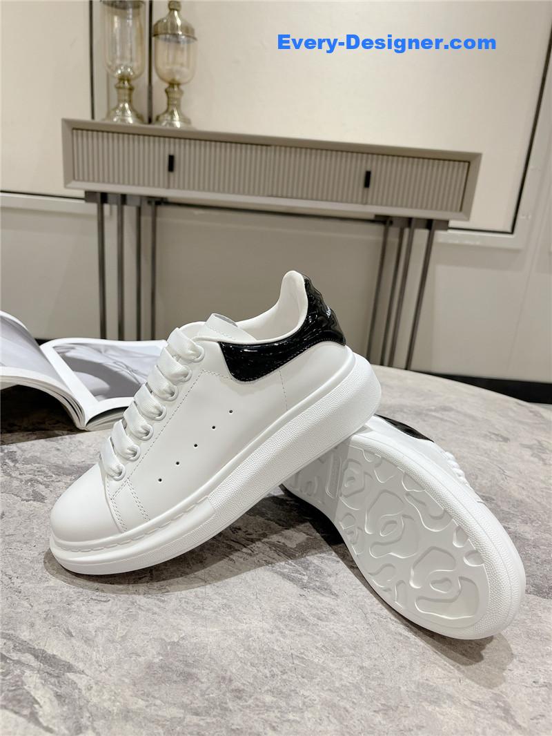 a1exa*der Mcqv*en new oversized sneakers