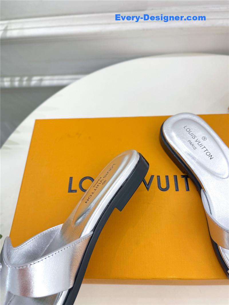 l0vis Vvtt0n lv new hollow slippers