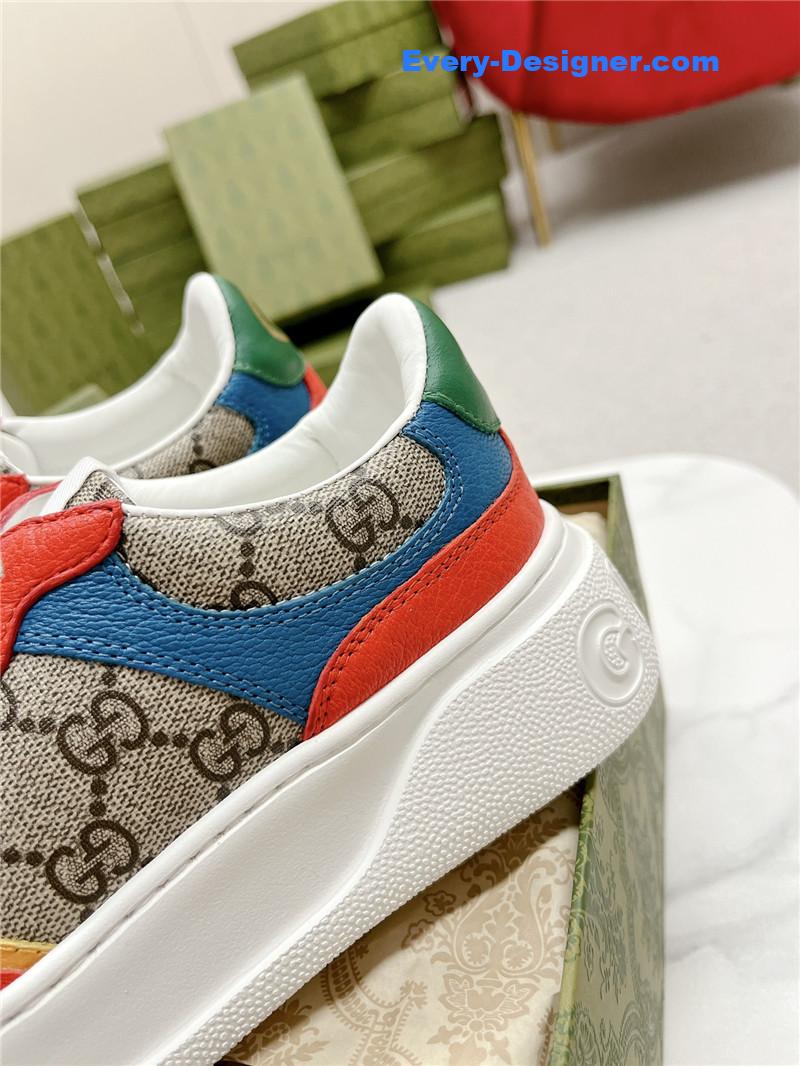 Gvc*1 chunky b series lightweight soft platform sneakers