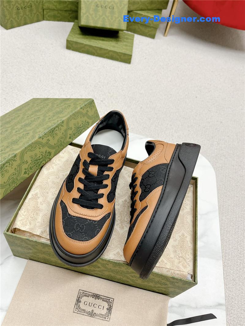 Gvc*1 chunky b series lightweight soft platform sneakers