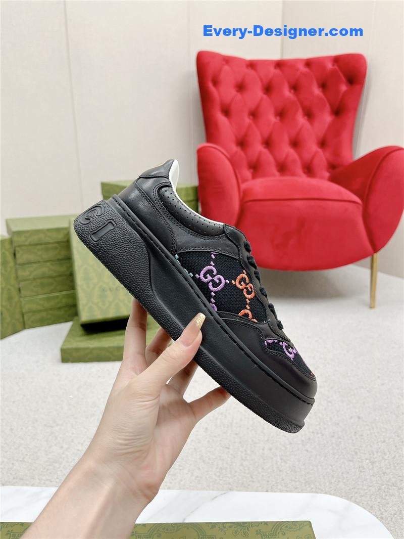 Gvc*1 chunky b series lightweight soft platform sneakers