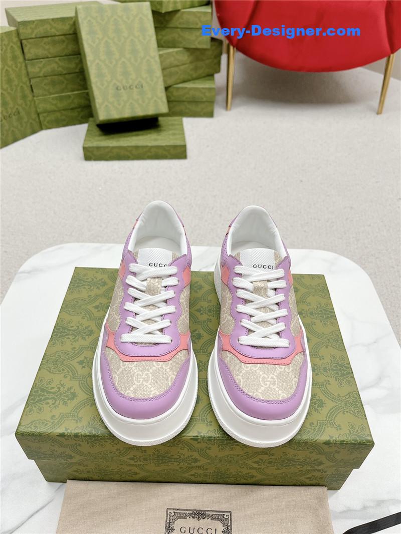 Gvc*1 chunky b series lightweight soft platform sneakers