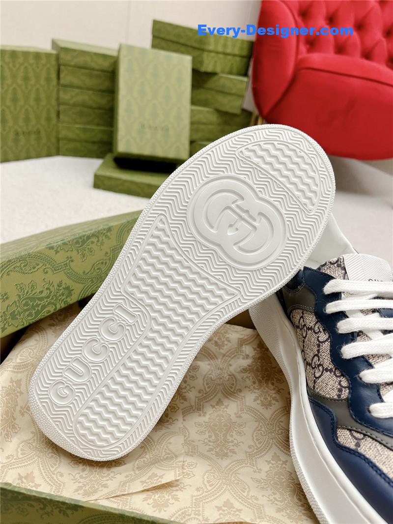 Gvc*1 chunky b series lightweight soft platform sneakers