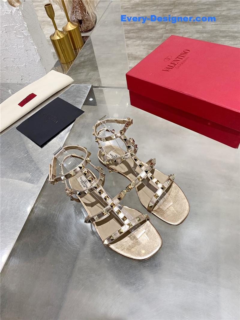 Va1e*ntin0 stud sandals