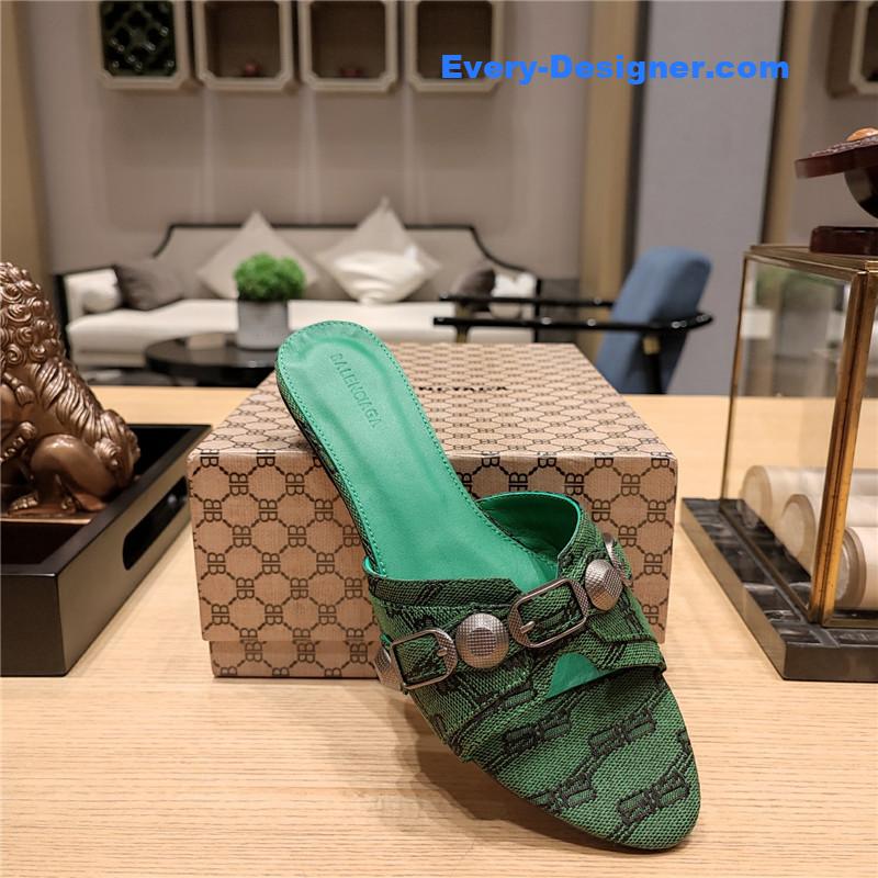 Ba1en*iaga lecagole series slippers