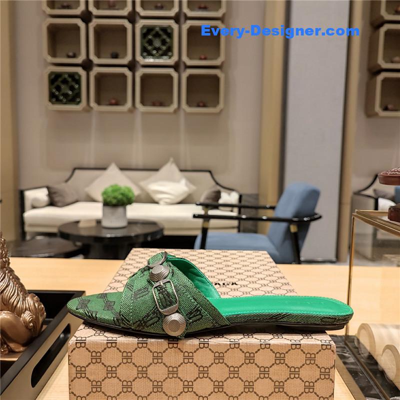 Ba1en*iaga lecagole series slippers