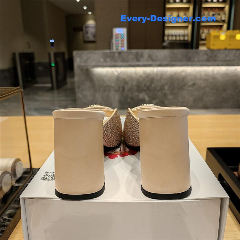 Pra*a block heel square toe sandals