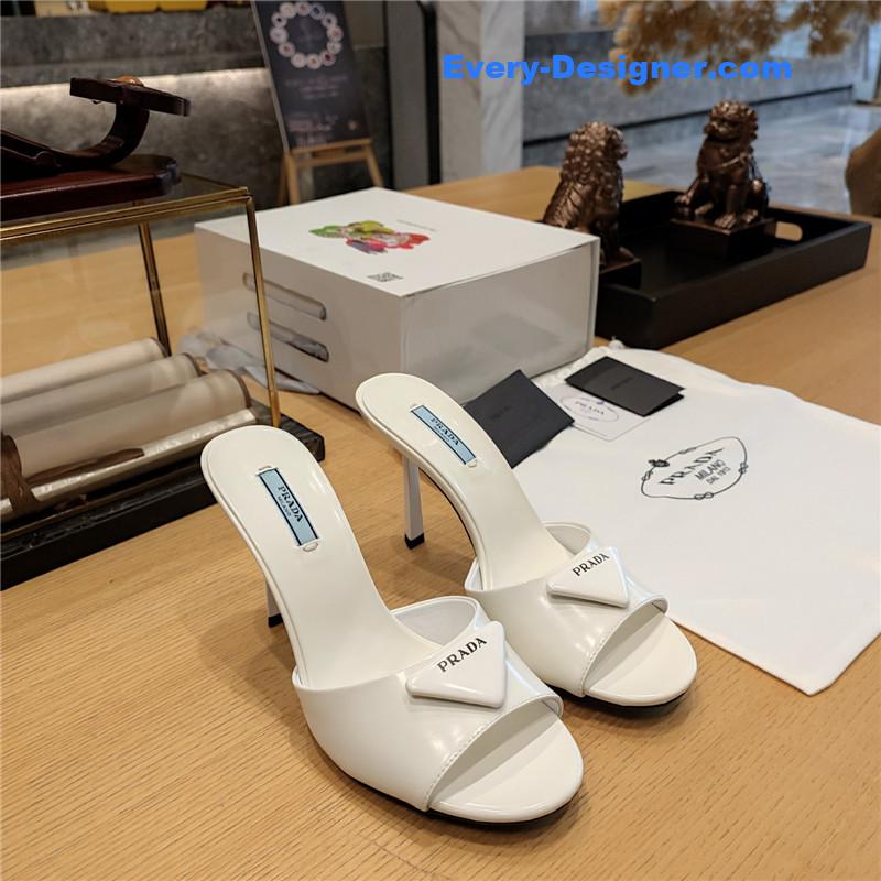 Pra*a stiletto round toe sandals
