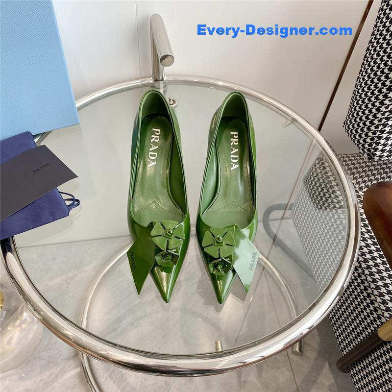 Pra*a flower pointed toe small cone heel shoes
