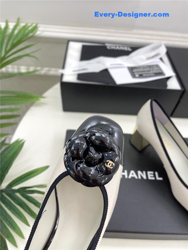 CC catwalk style camellia shoes