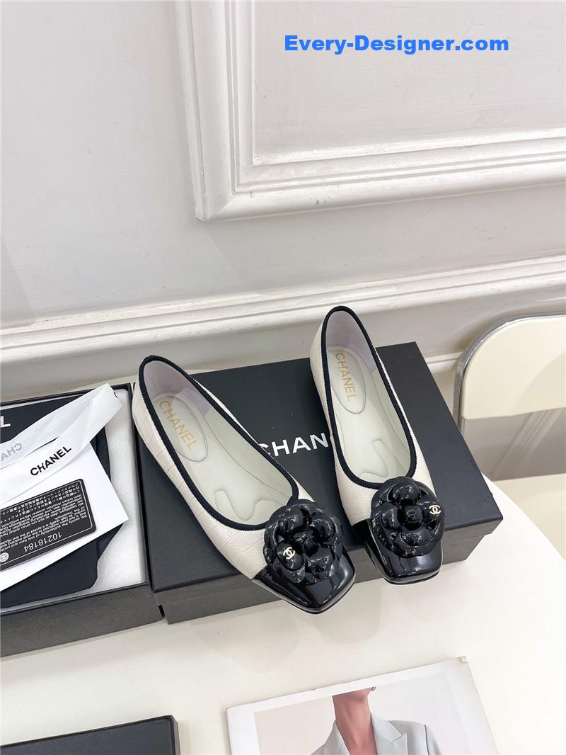 CC catwalk style camellia shoes