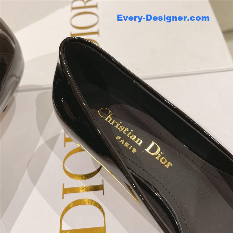 D10r early spring new cat heel shoes