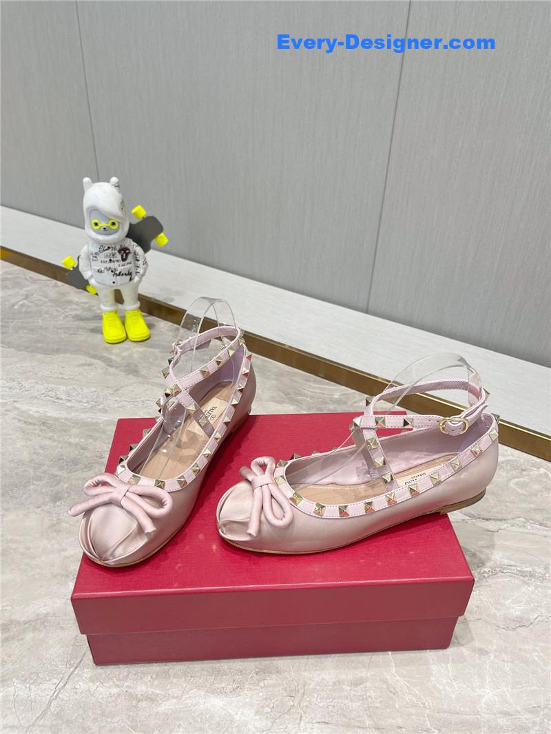 Va1e*ntin0 rockstud studded satin ballet flats