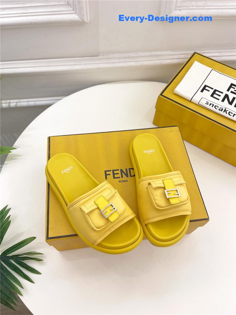 F**di pocket casual slippers