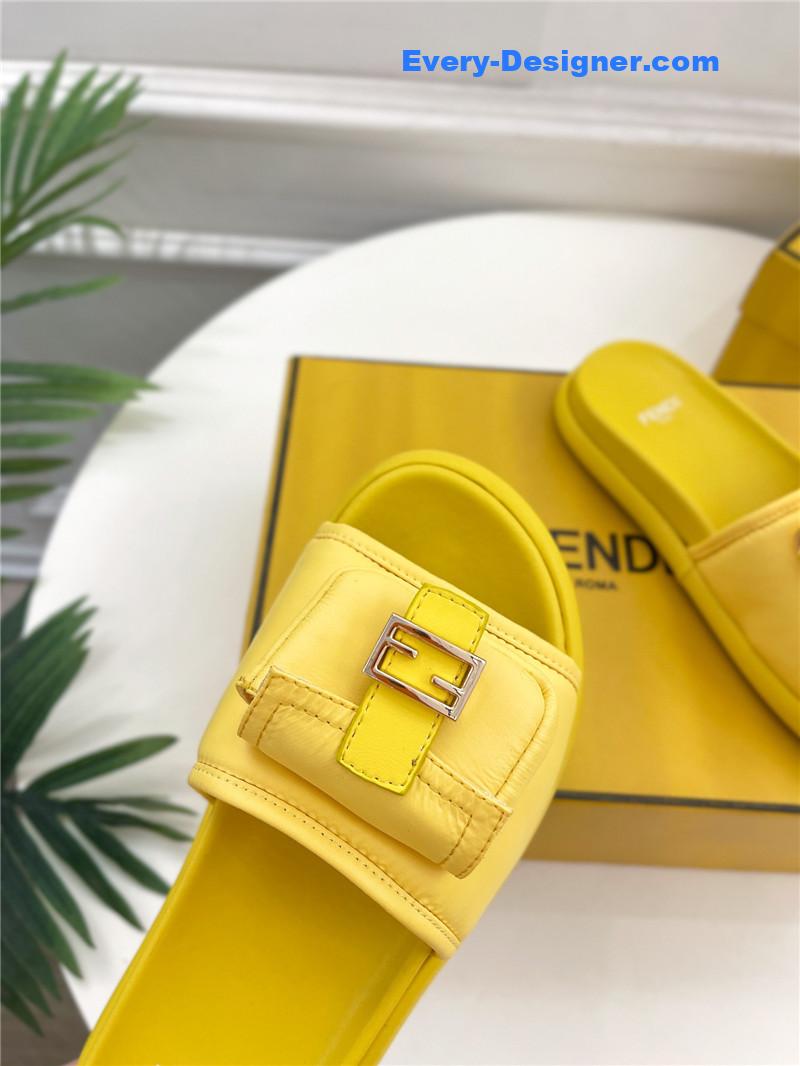 F**di pocket casual slippers