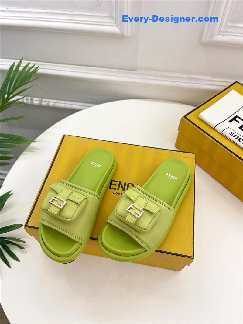 F**di pocket casual slippers