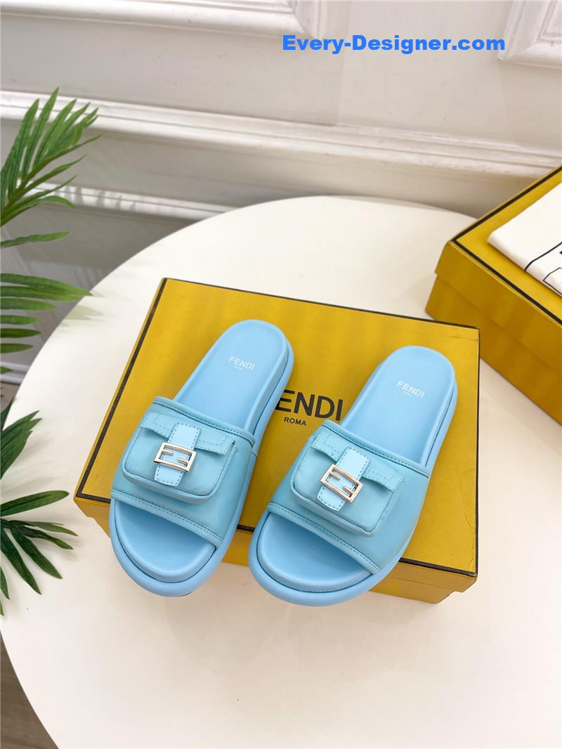 F**di pocket casual slippers