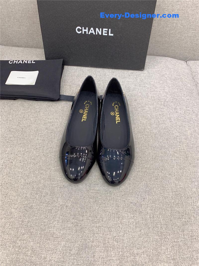 CC new flat shoes