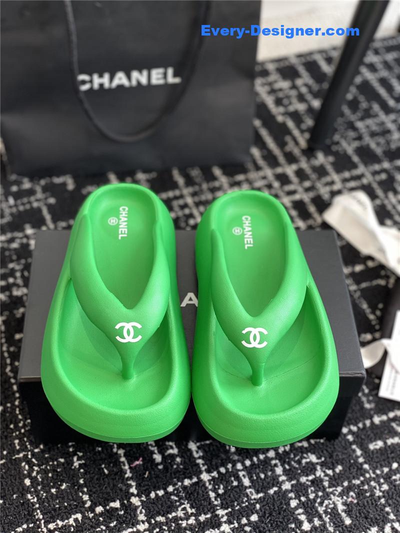 CC explosive style muffin sandals and slippers