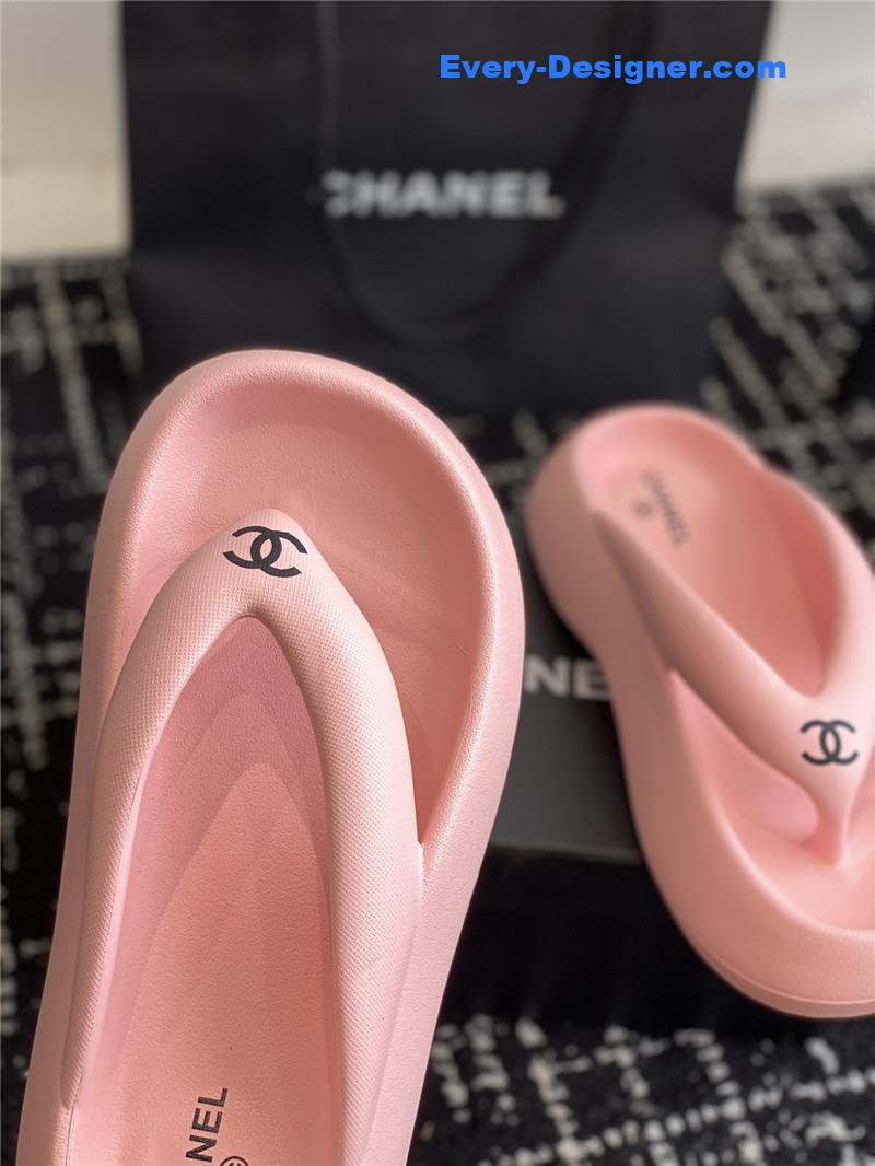 CC explosive style muffin sandals and slippers