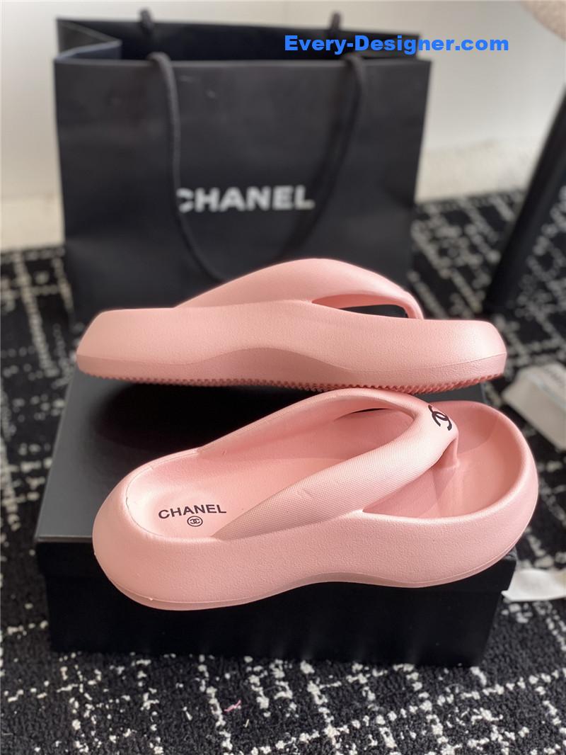 CC explosive style muffin sandals and slippers