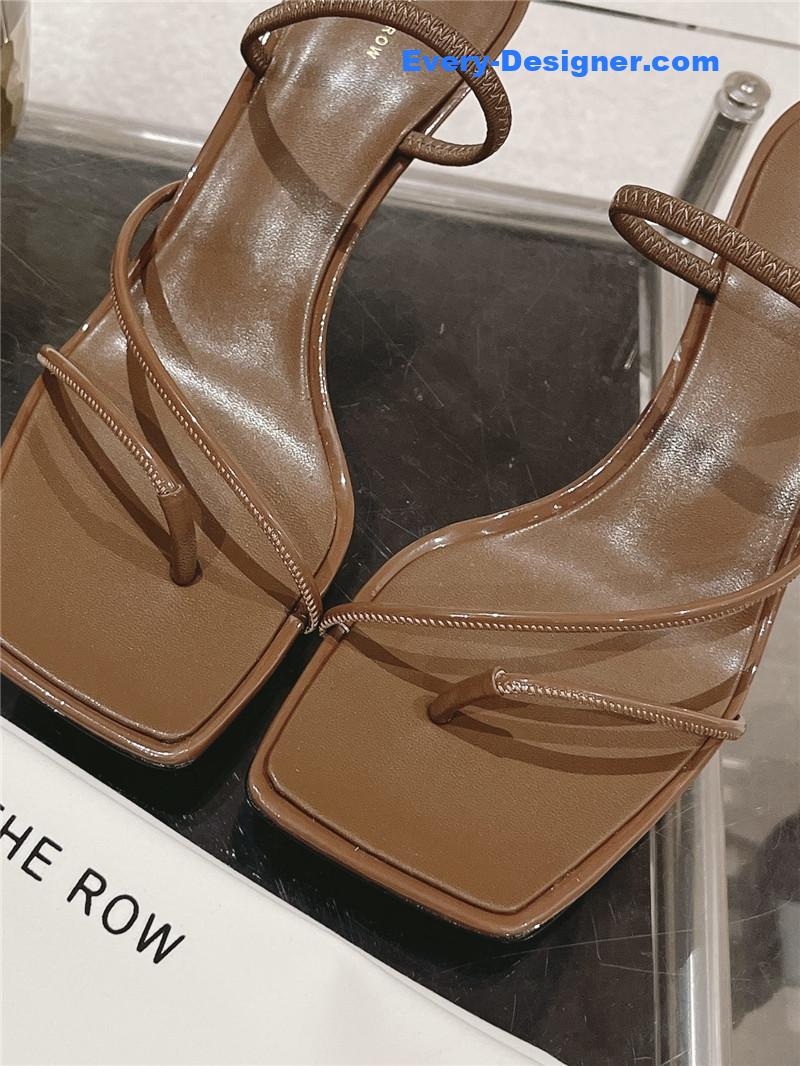 Fake platform casual sandals
