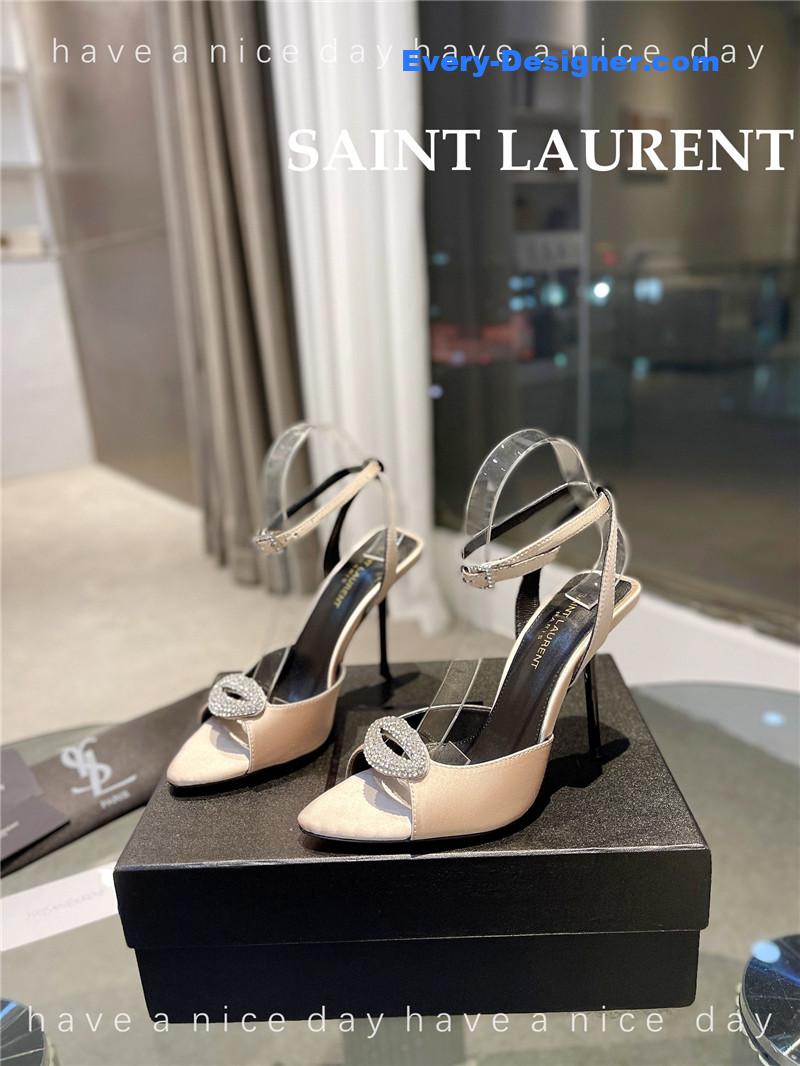 Y51 pointed crepe satin slingback pumps