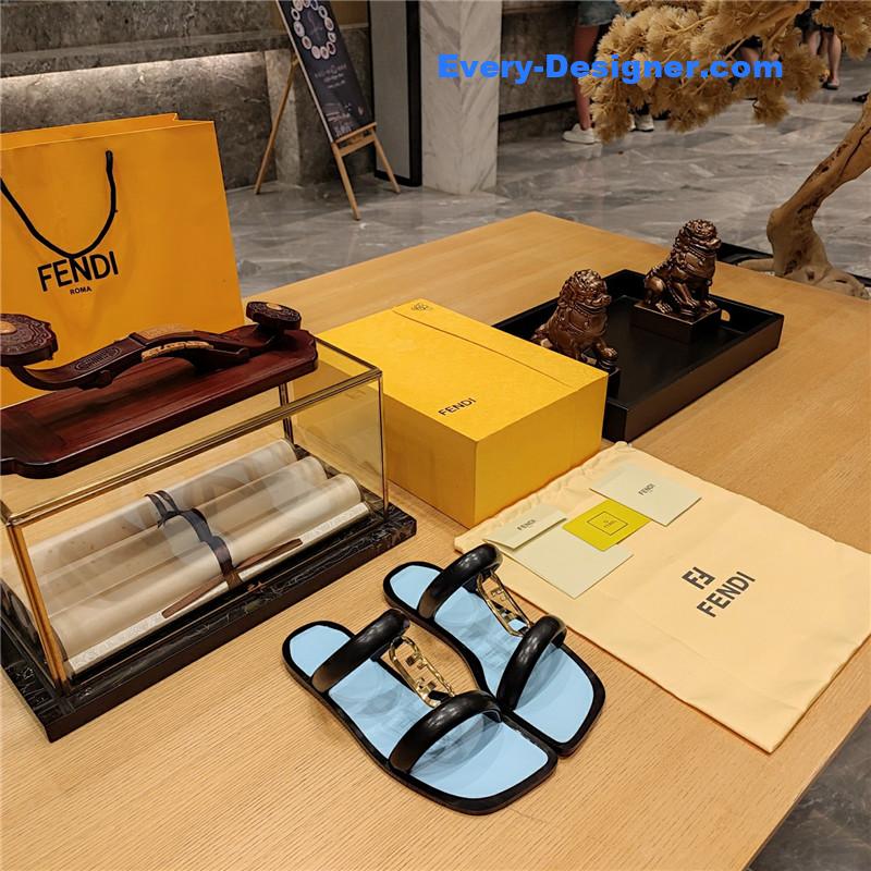 F**di flat beach sandals