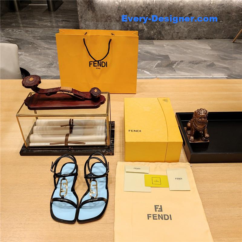 F**di flat beach sandals