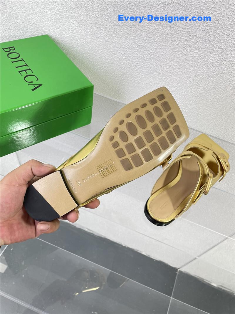 b0tt*ga Ven*ta double hardware slides