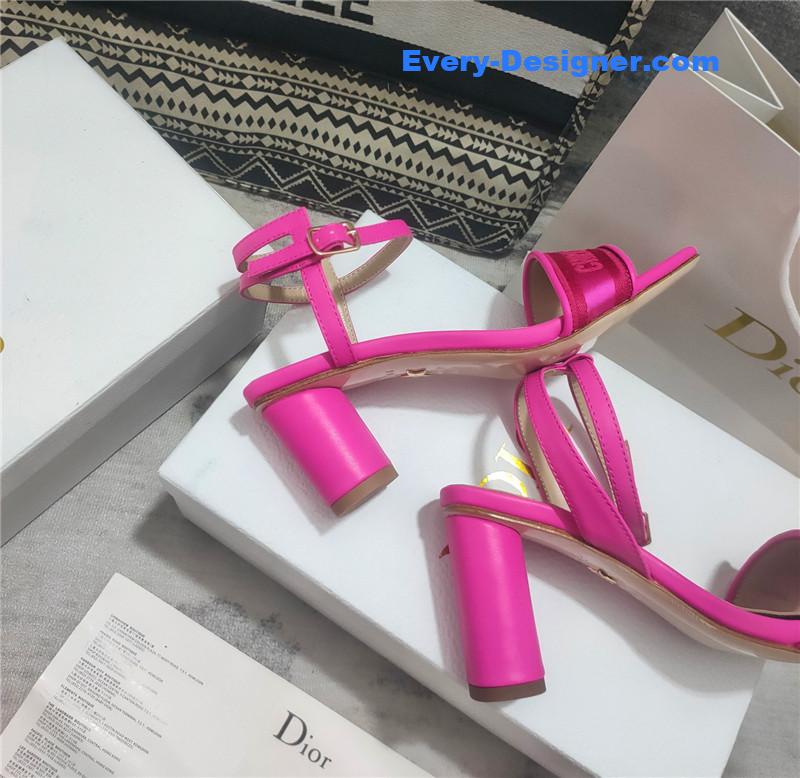 D10r square toe high heel sandals