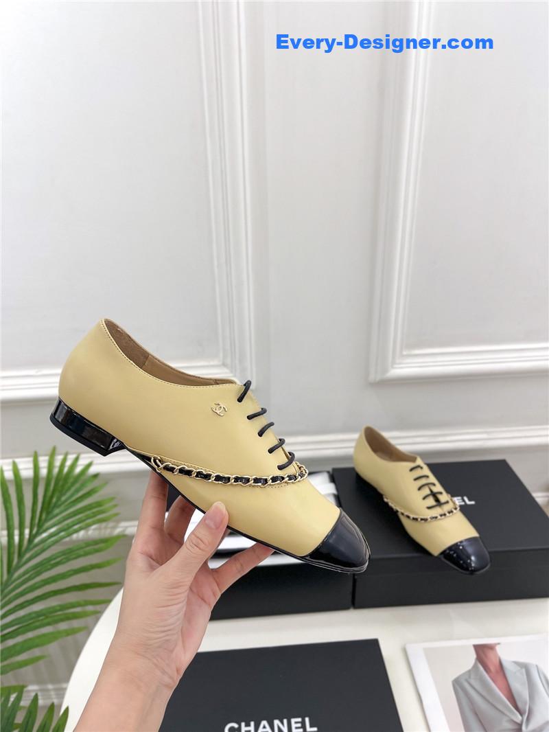 CC catwalk chain lace-up shoes