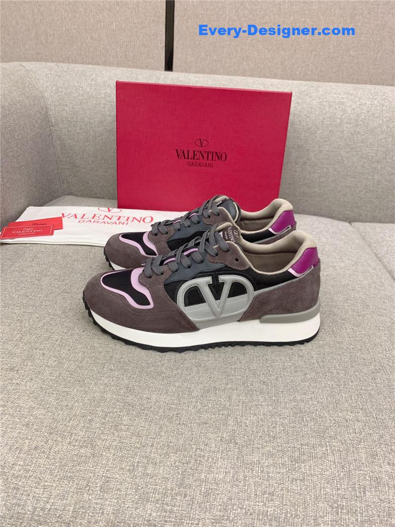 Va1e*ntin0 new sneakers