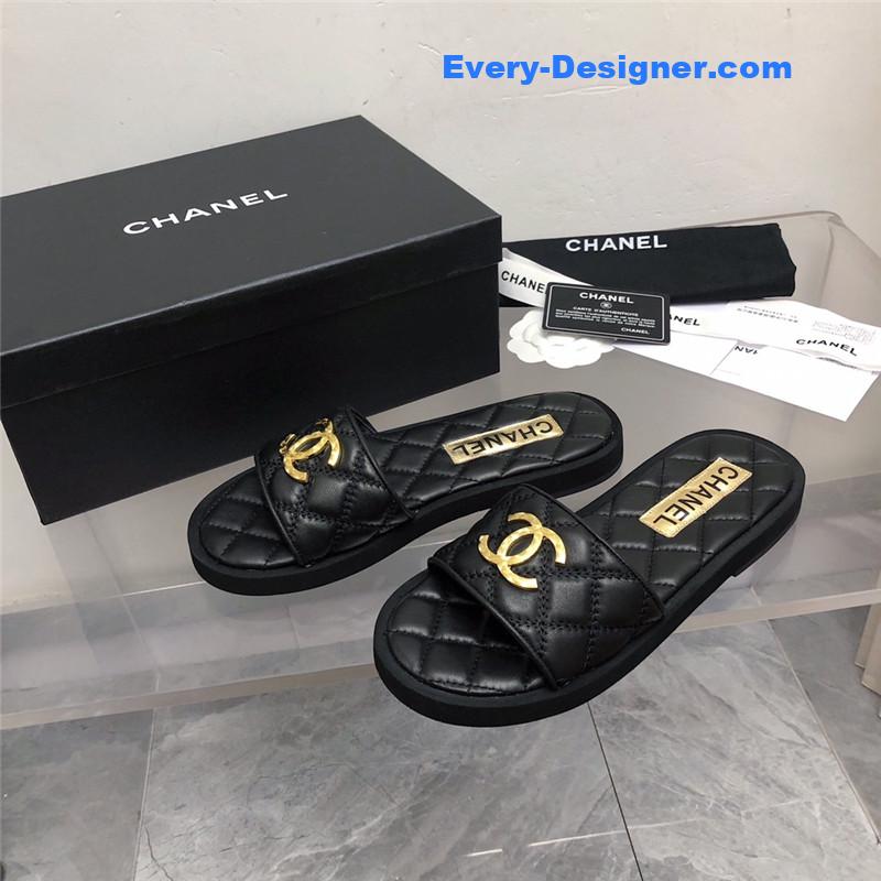 CC explosion Iogo sandals