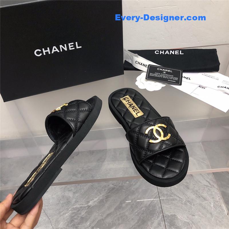 CC explosion Iogo sandals