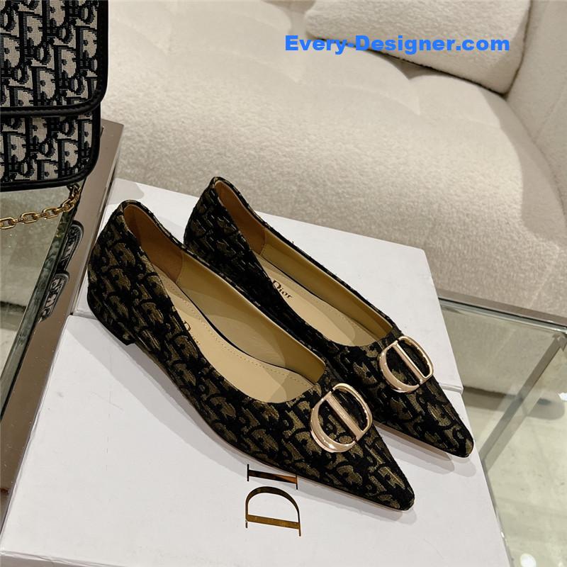 D10r early spring new pointed flat shoes