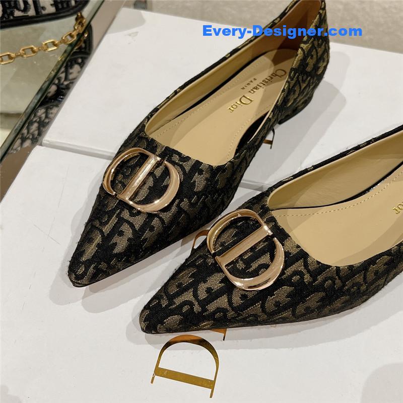 D10r early spring new pointed flat shoes