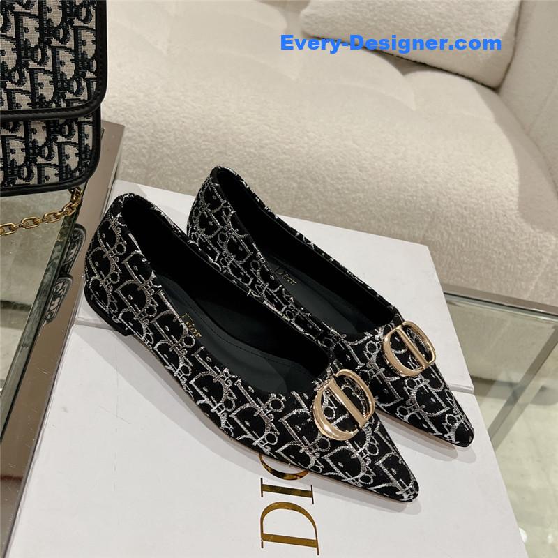 D10r early spring new pointed flat shoes