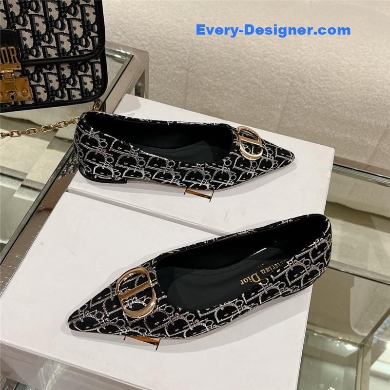 D10r early spring new pointed flat shoes