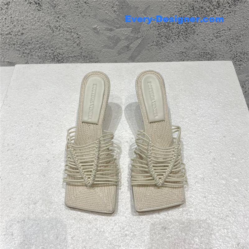 b0tt*ga Ven*ta classic heeled sandals