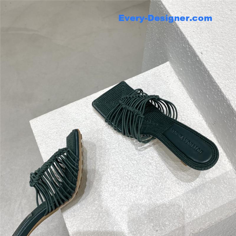 b0tt*ga Ven*ta classic heeled sandals