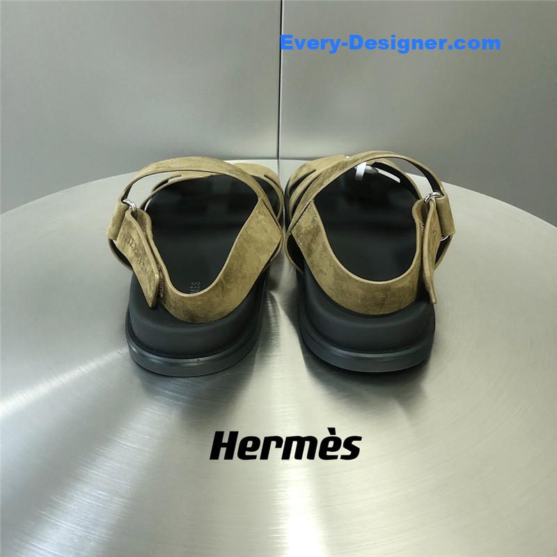 H**me5 genius second uncle sandals