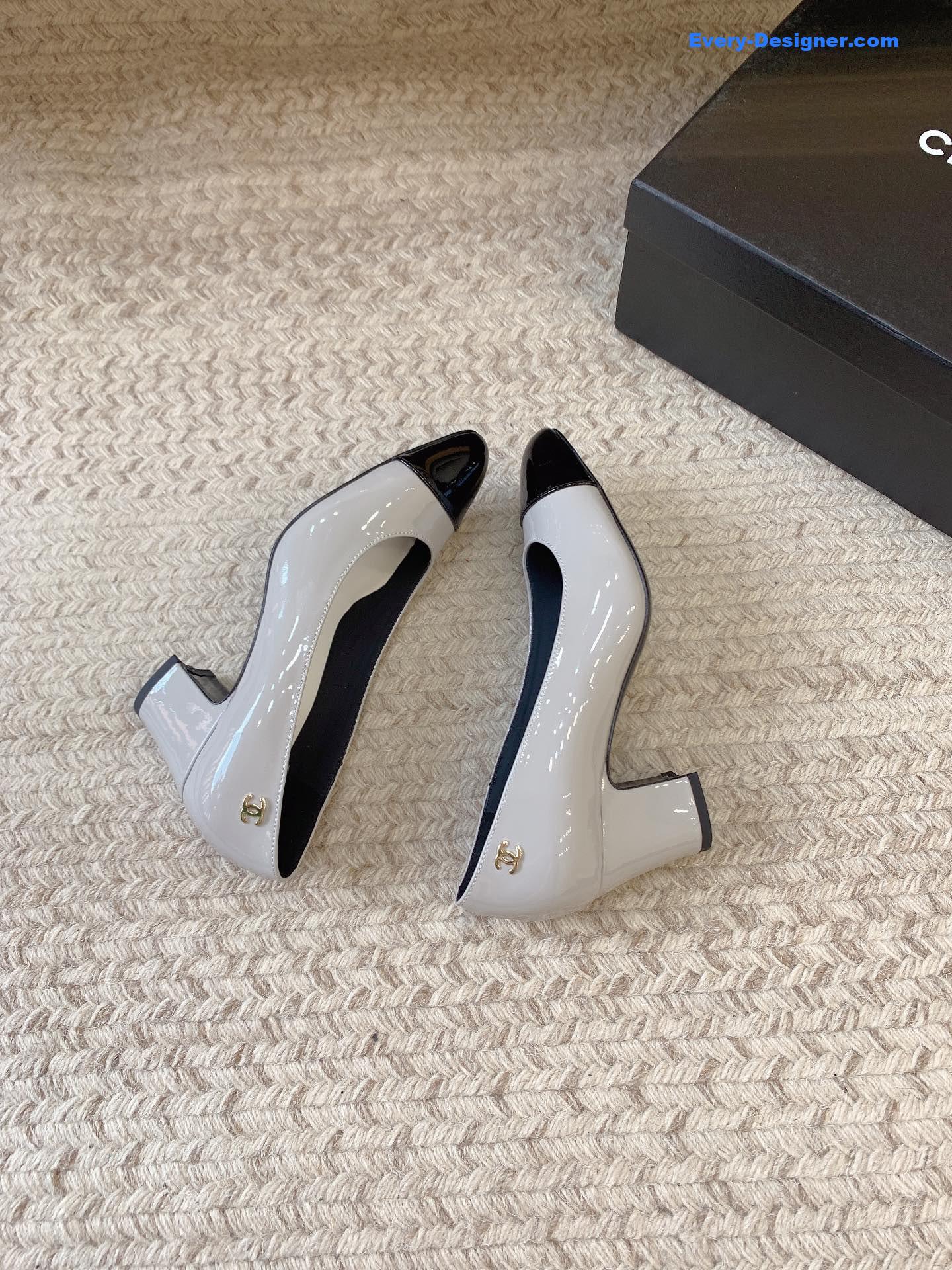 CC new patent leather shoes