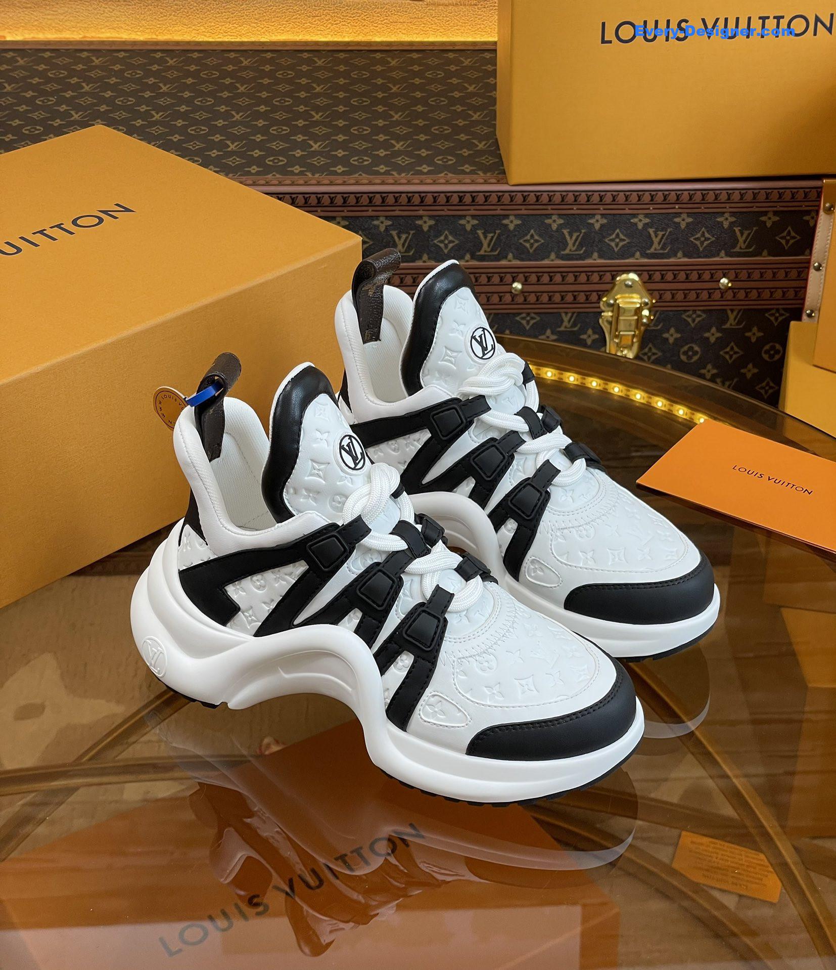 l0vis Vvtt0n lv hardware casual sports daddy shoes
