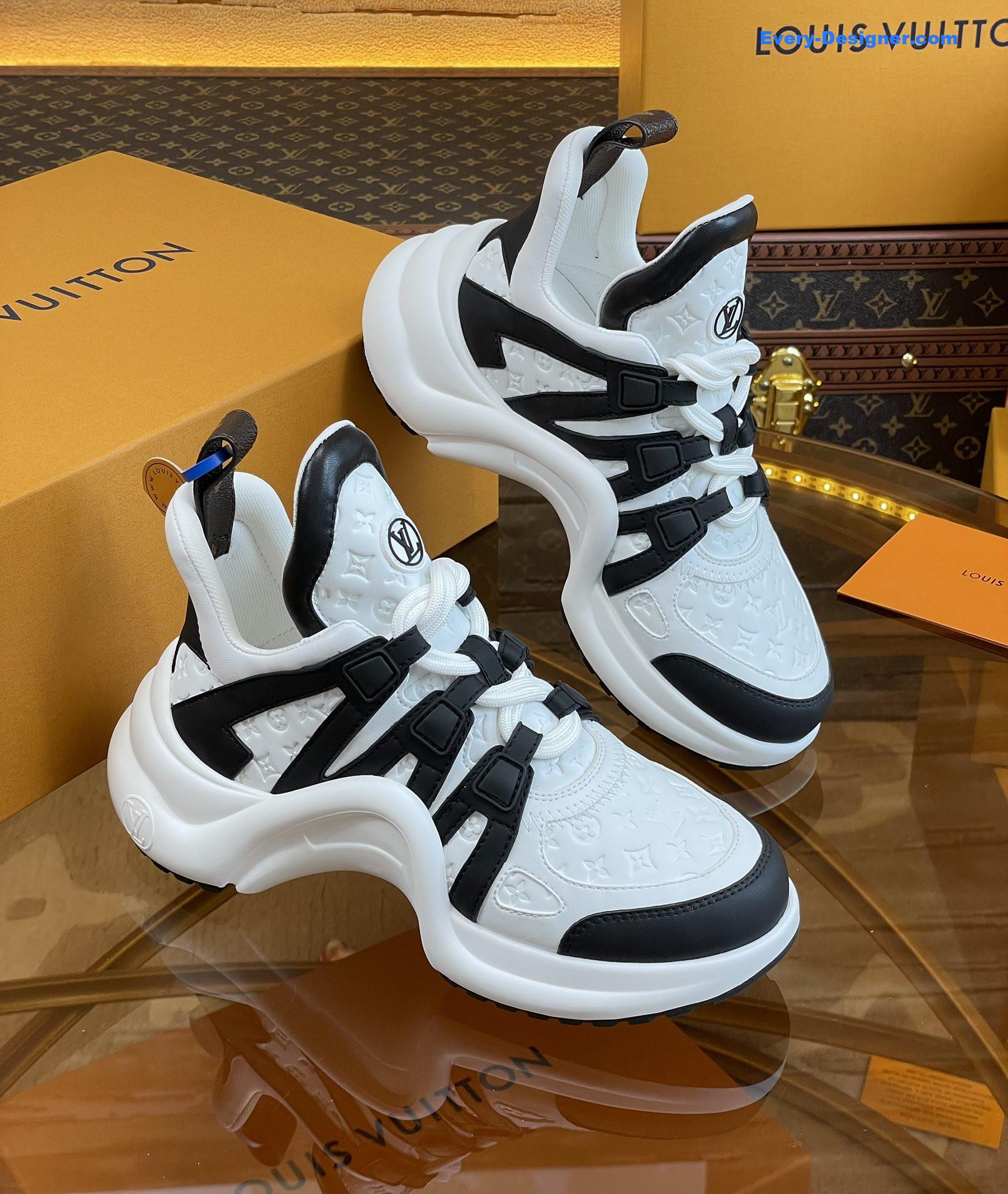 l0vis Vvtt0n lv hardware casual sports daddy shoes