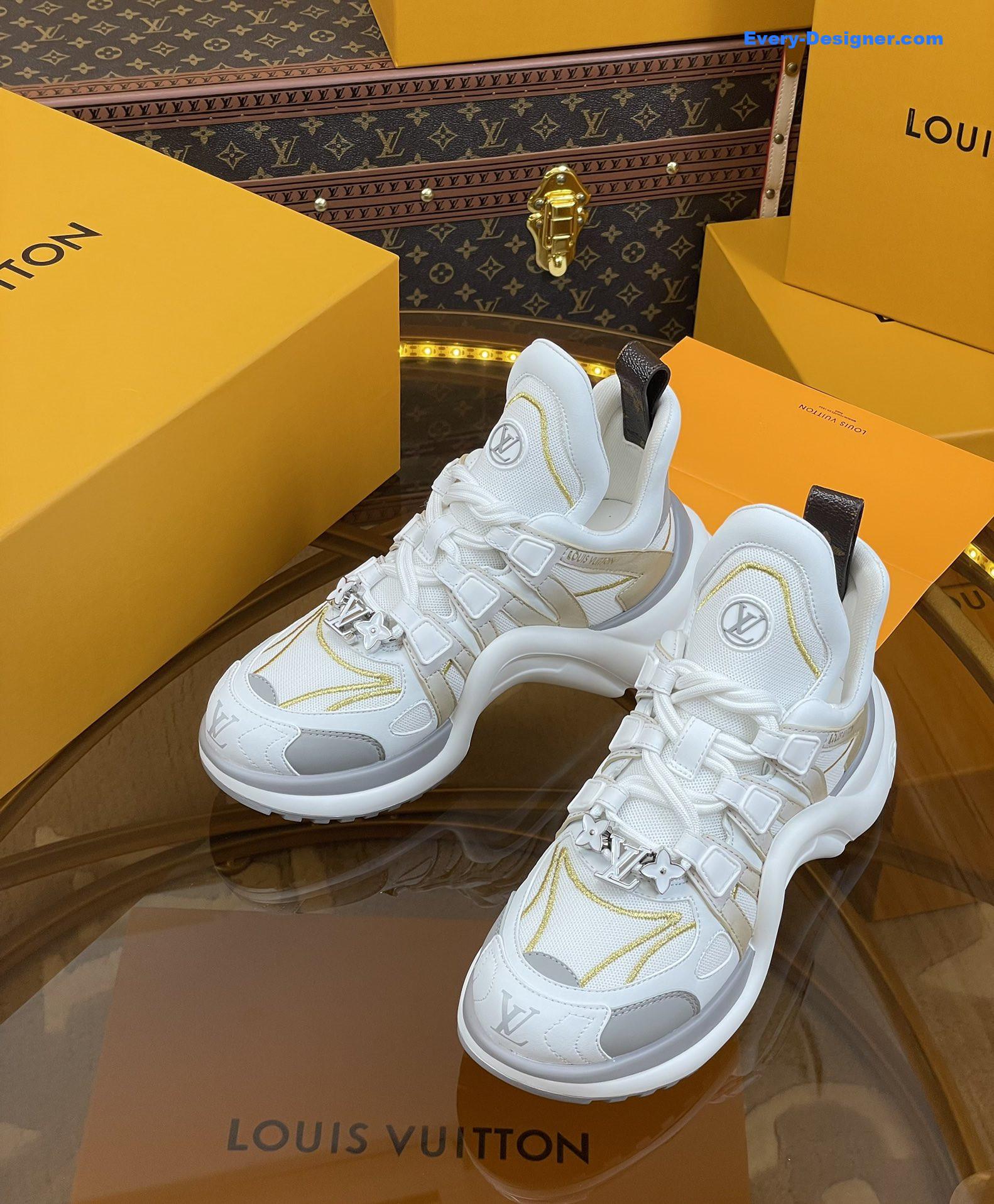 l0vis Vvtt0n lv hardware casual sports daddy shoes