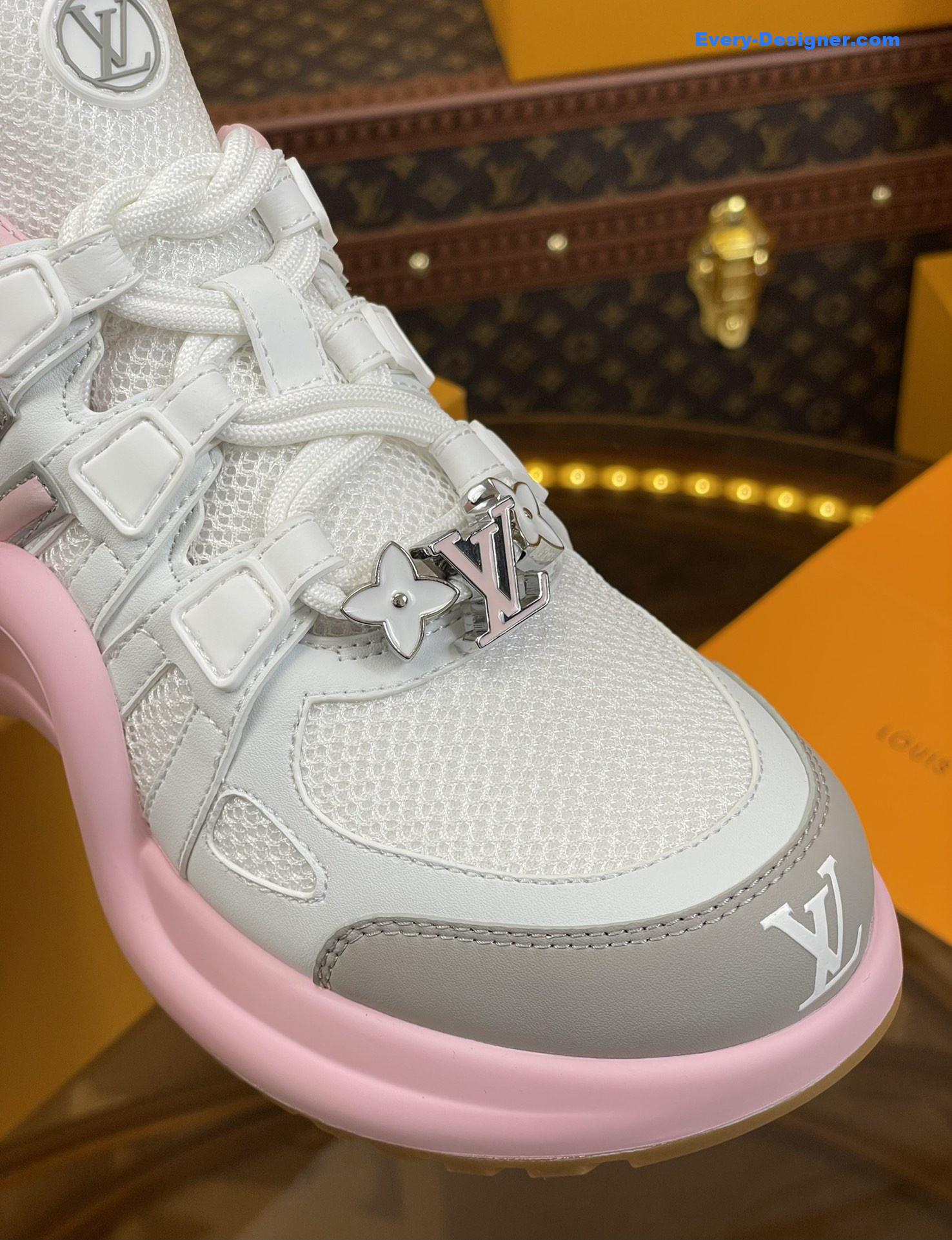 l0vis Vvtt0n lv hardware casual sports daddy shoes