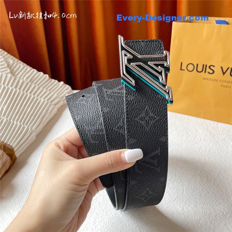 l0vis Vvtt0n lv classic print with black plain bottom belt