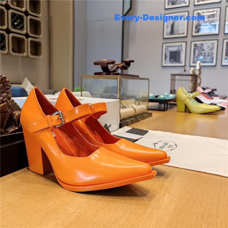 Pra*a wedge shoes